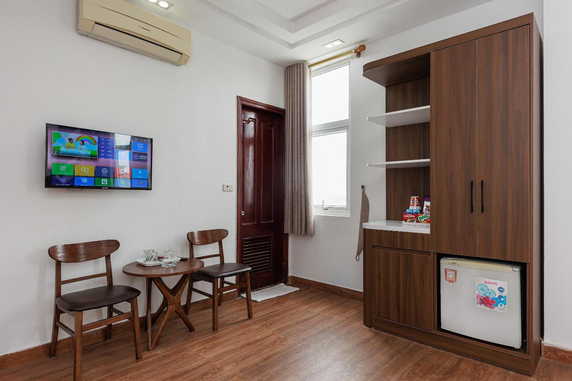 Oyo 472 Lenka Hotel Hanoi Luaran gambar